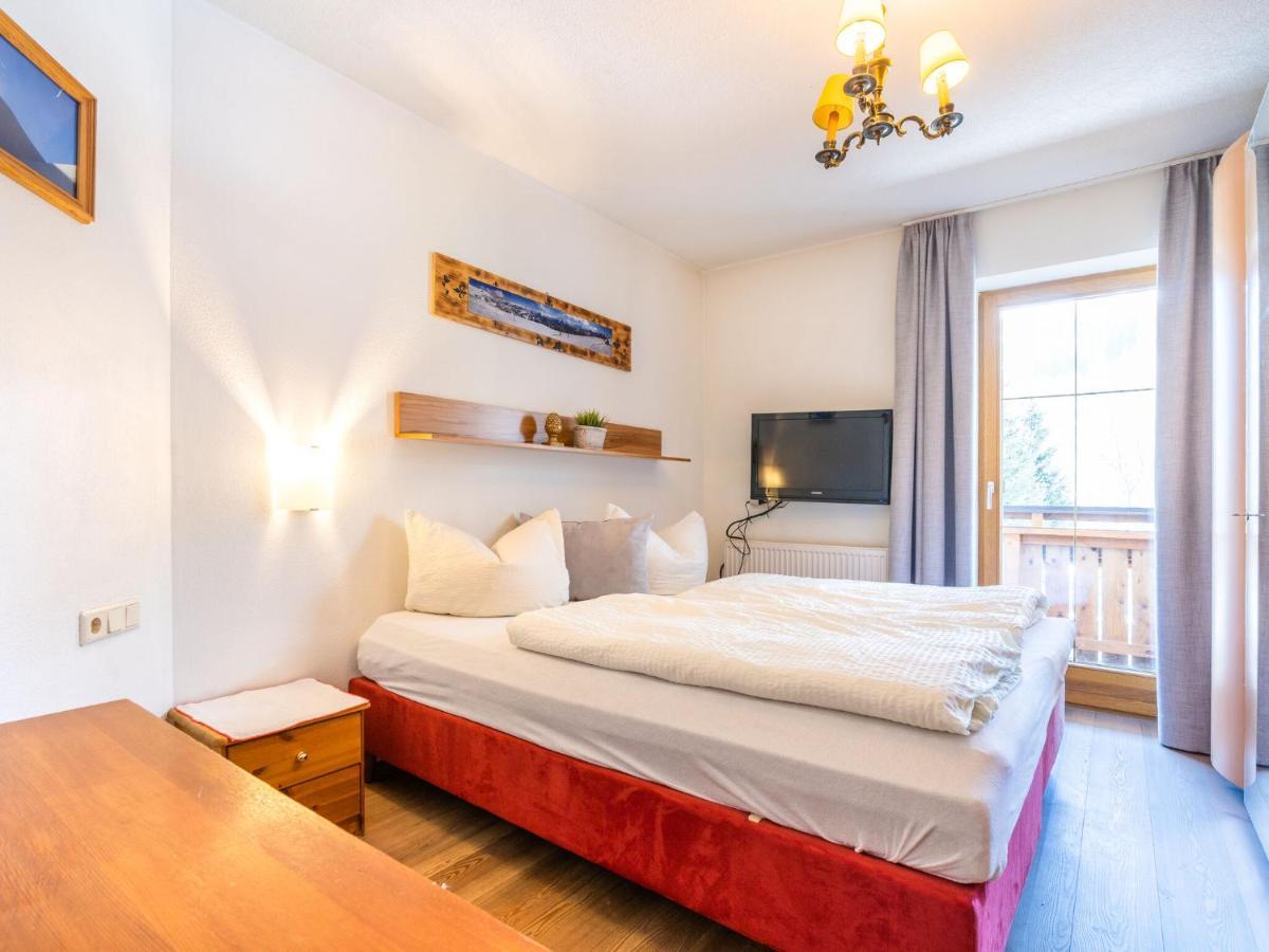 Apartment In Ramsau In Tyrol With A Balcony Ramsau im Zillertal Bagian luar foto